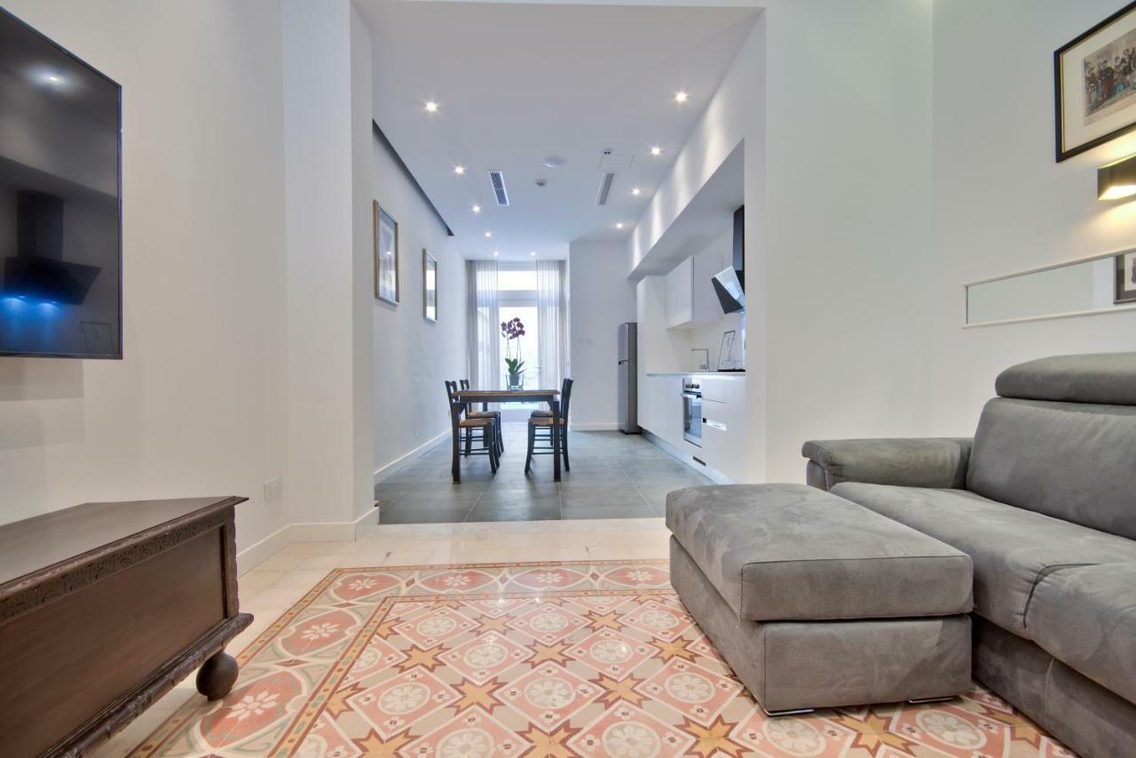 Vacation Townhouse Villa Sliema Buitenkant foto
